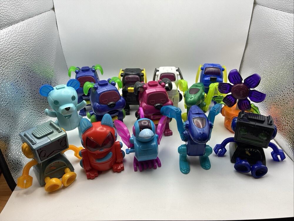 VTG McDonald's Robo-Chi Robot Pets Poo-Chi Meow-Chi Plant Bird Bear 2002 Lot 14